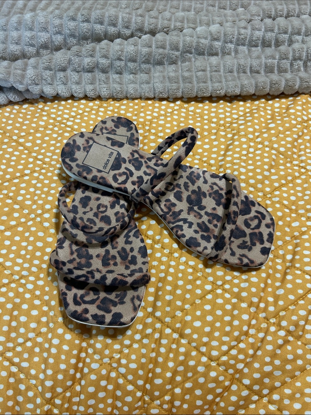 Dolce Vita Leopard Print Sandals - Tan & Black